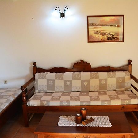 Plakalona Apartments Εξώπολη Εξωτερικό φωτογραφία