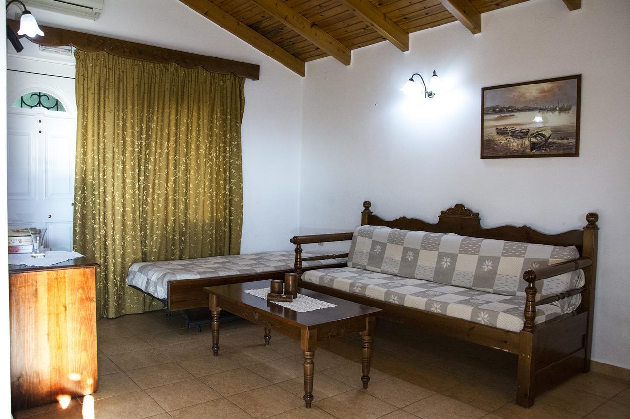 Plakalona Apartments Εξώπολη Εξωτερικό φωτογραφία