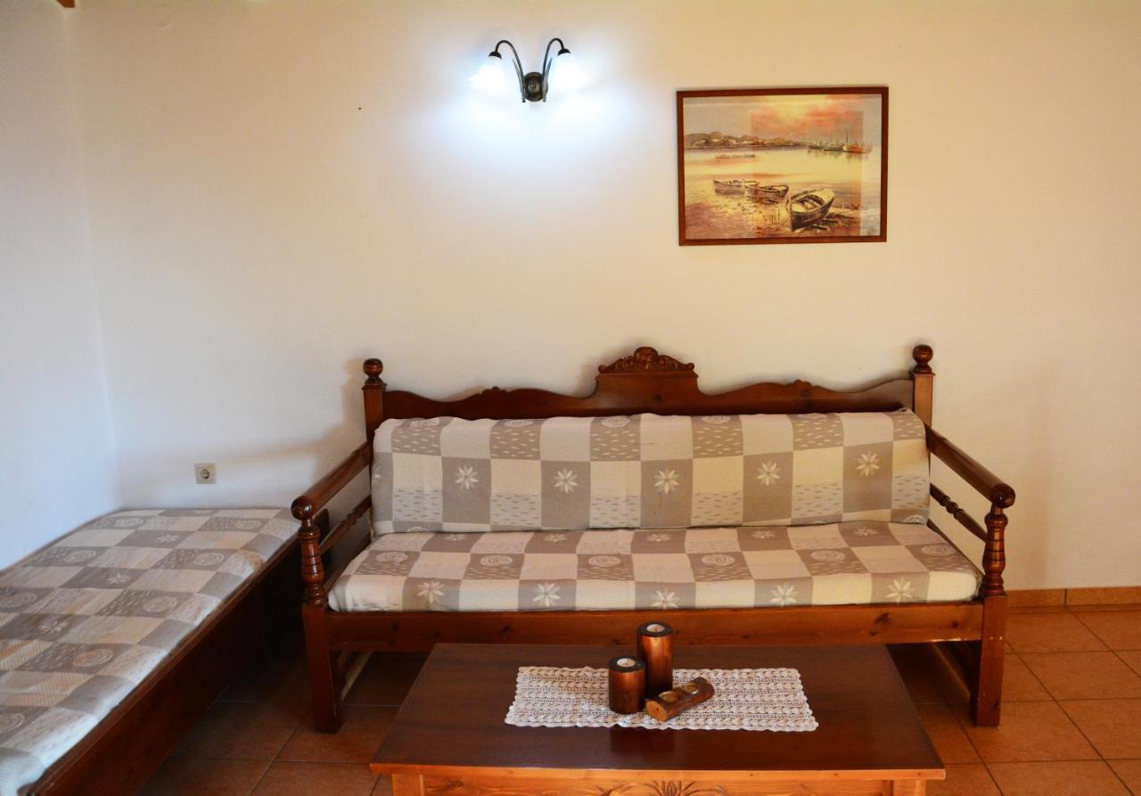 Plakalona Apartments Εξώπολη Εξωτερικό φωτογραφία